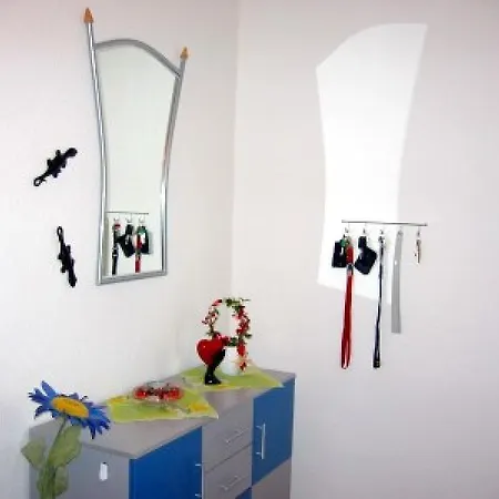 Guest house Gaestezimmer-in-privatwohnung-in-leipzig-plagwitz *