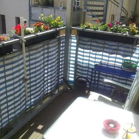 Gaestezimmer-in-privatwohnung-in-leipzig-plagwitz Penzion